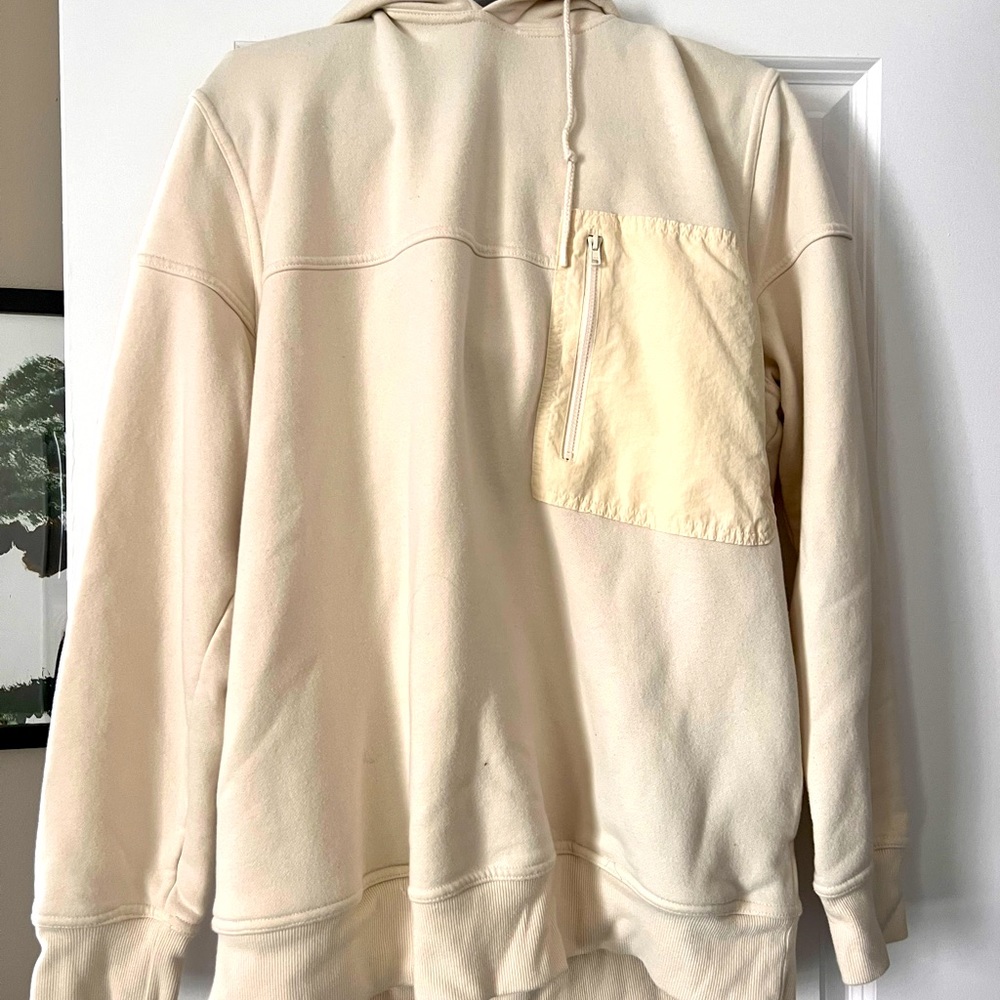 TARGET - Men’s cream hoodie